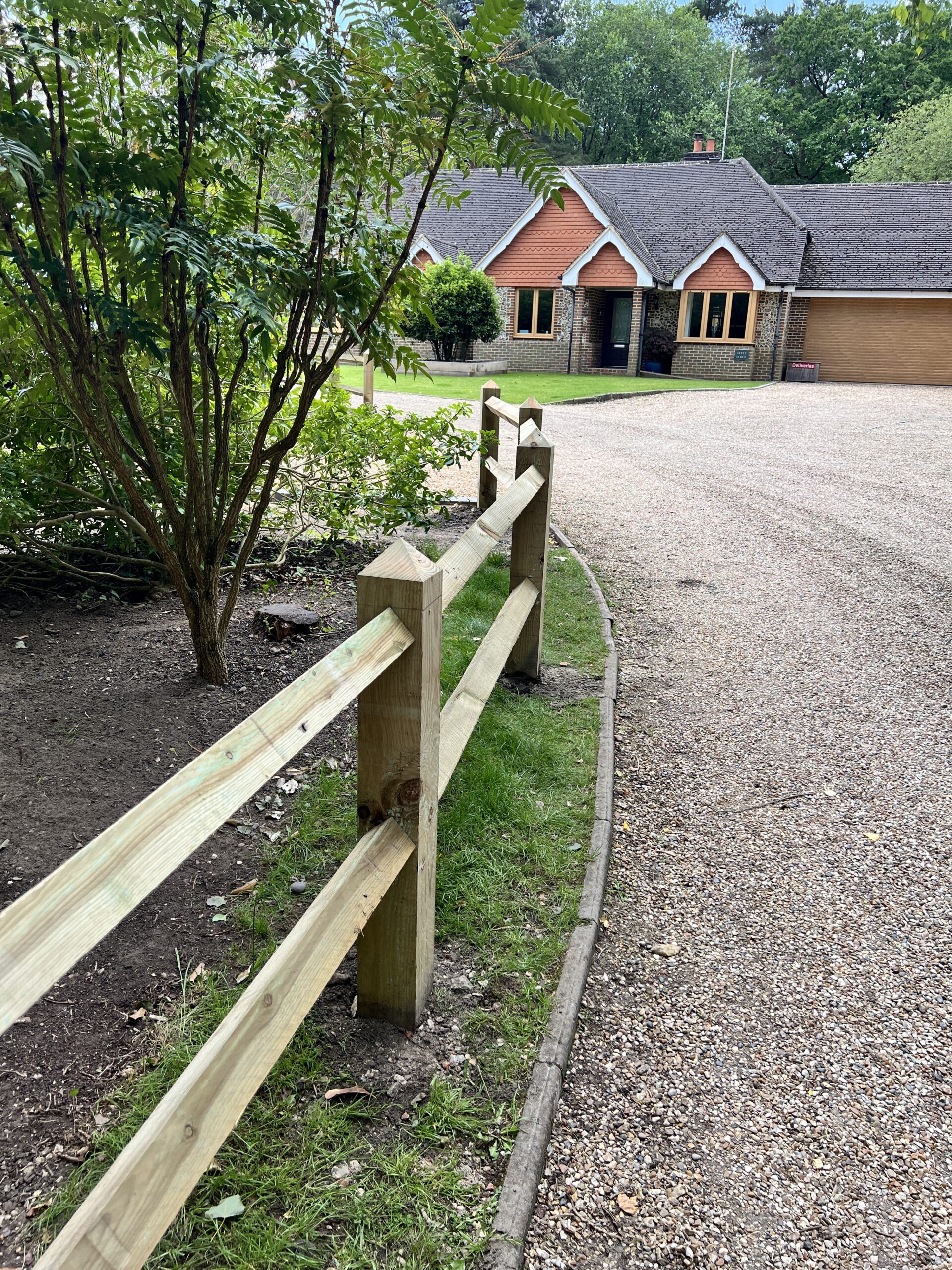 custom diamond post and rail Finchampstead